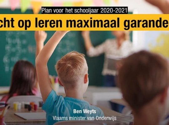 Onderwijs in de zomer via minister Ben Weyts